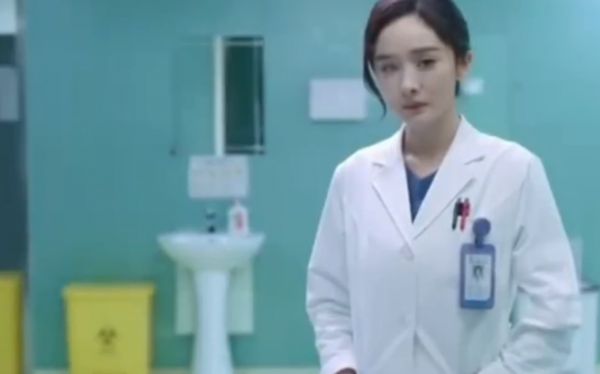 《謝謝你醫生》官宣演員陣容，5大老戲骨演配角，風頭蓋過男女主