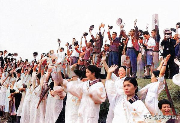 老照片:80多年前,那些身穿和服在中國土地上招搖的日本女子 老照片:80多年前,那些身穿和服在中國土地上招搖的日本女子