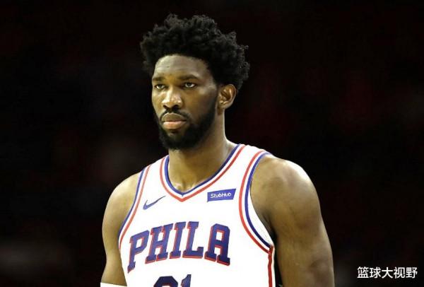 又轟下30+6+3，他這樣打下去，恩比德的全明星首發懸了