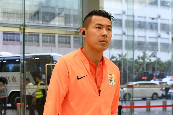 多名中超球員曾被拘役或判刑，前國腳不但被拘留還被球迷罵沒腦子