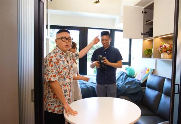 香港80後新婚夫妻，“低價”買下23㎡西北向蝸居，面積狹小卻樂觀