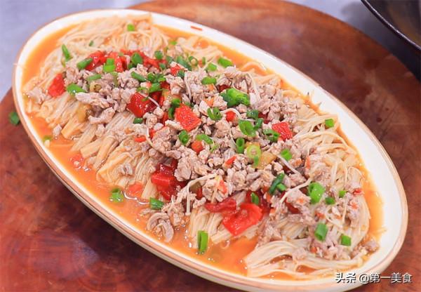 簡單又營養的肉末金針菇，廚師長教你這一招，酸辣入味，拌飯一絕