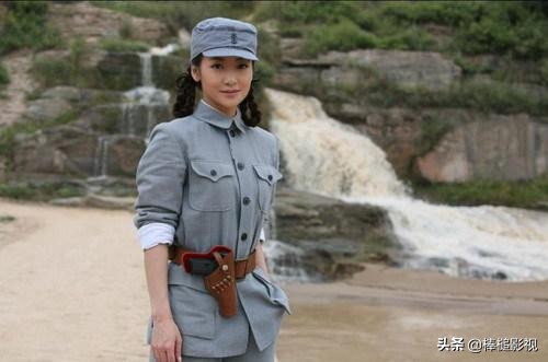 偶像派的就不要演軍人了,讓這12位女演員告訴你,什麼叫軍人氣質 偶像派的就不要演軍人了,讓這12位女演員告訴你,什麼叫軍人氣質