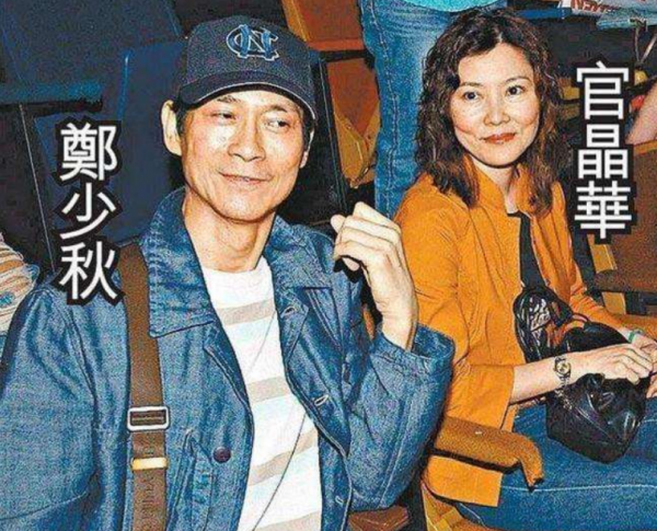 同樣是鄭少秋基因，把沈殿霞和官晶華的女兒一對比，差距就出來了