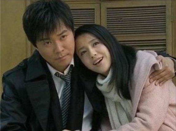 38歲佟麗婭曬照慶生，前夫陳思誠也照舊送祝福！稱呼改變引唏噓