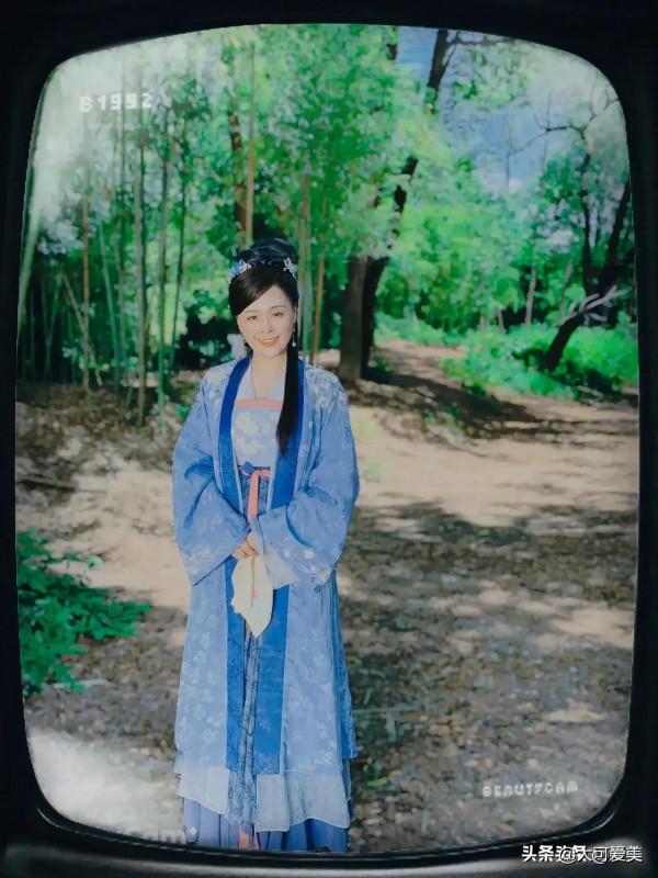 演員崔奕,她扮演的每個角色都讓人毫無違和感 演員崔奕,她扮演的每個角色都讓人毫無違和感