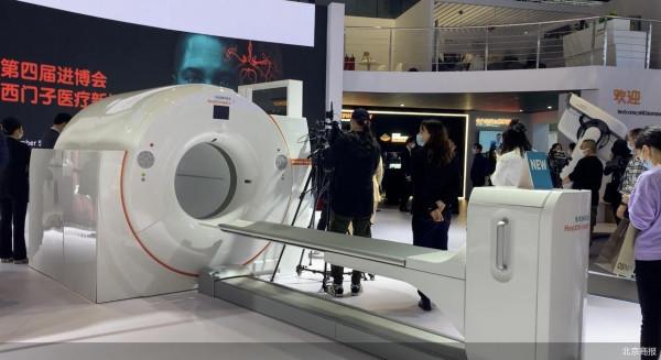 進博會里的雙迴圈|15秒全身掃描成像、超聲科搬到基層社群……西門子、GE醫療等外資品牌要在中國市場下怎樣的棋 進博會里的雙迴圈|15秒全身掃描成像、超聲科搬到基層社群……西門子、GE醫療等外資品牌要在中國市場下怎樣的棋