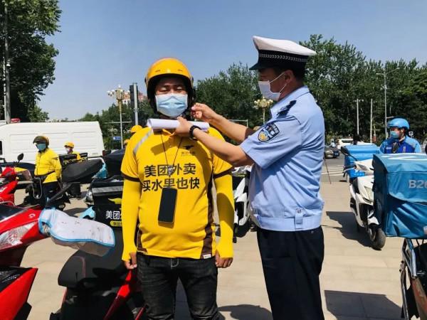 美團騎手無社保,京東卻全員社保,同是行業巨頭,為何差距這麼大 美團騎手無社保,京東卻全員社保,同是行業巨頭,為何差距這麼大