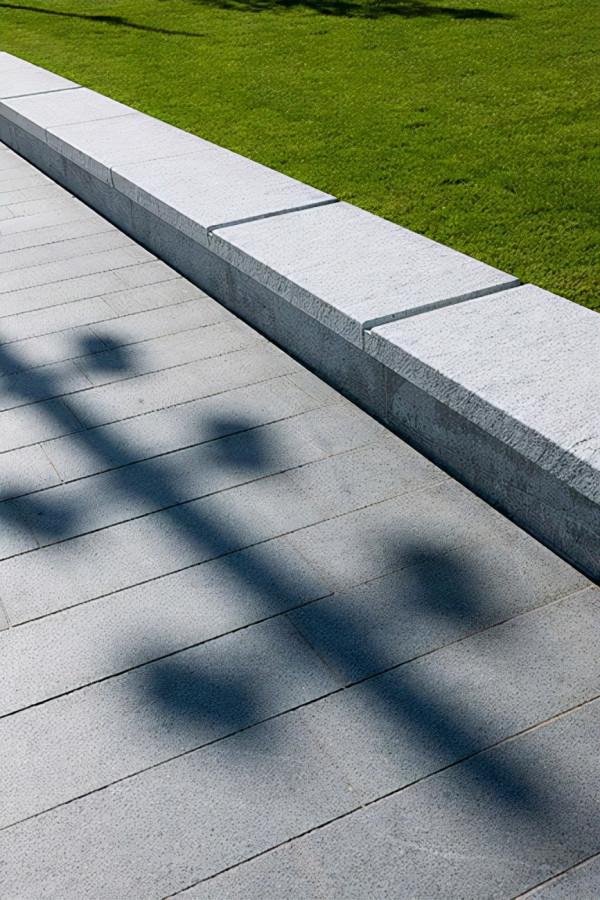 花園地面鋪什麼?最常用的鋪地材料——石材,為什麼這麼受歡迎 花園地面鋪什麼?最常用的鋪地材料——石材,為什麼這麼受歡迎