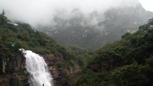 免門票120元進了雲臺山，必消小交通60元，游完花了250元