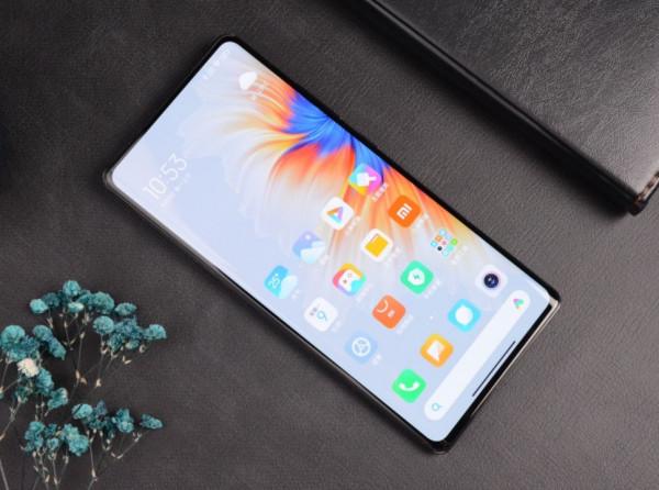 2000塊預算,這4款手機最吃香,內行人最愛 2000塊預算,這4款手機最吃香,內行人最愛