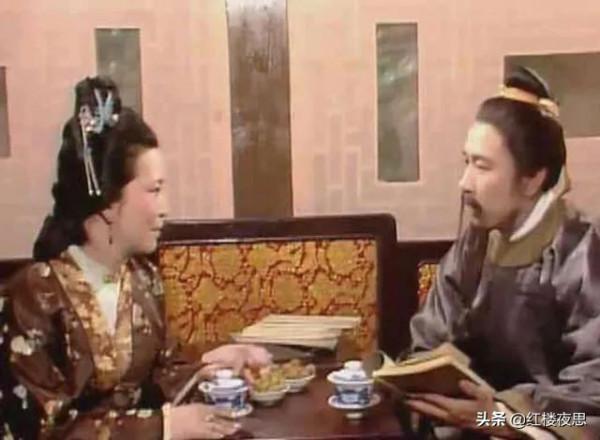 紅樓夢：賈璉明明是長子卻被稱為璉二爺，他上面有個哥哥嗎？