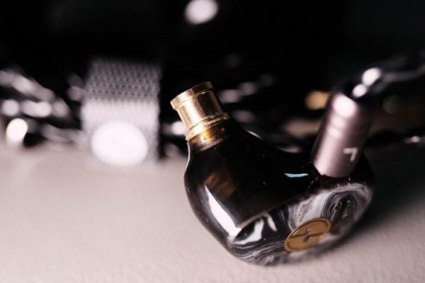 「感狩」新戰機 - 天天動聽 Tinhifi T3 Plus 入耳式耳機