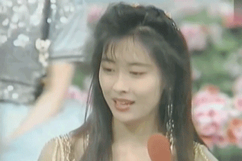 51歲“女版木村拓哉”憑顏值依舊登上熱搜，終極嫩肌離不開小秘訣