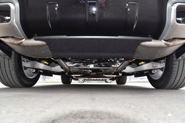 靜態分析攬勝運動版PHEV,用料豪華,而且動力強勁 靜態分析攬勝運動版PHEV,用料豪華,而且動力強勁