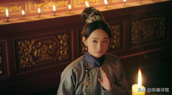 如懿傳|白蕊姬的十五種旗頭,顏色特別豐富,甜度有些高 如懿傳|白蕊姬的十五種旗頭,顏色特別豐富,甜度有些高