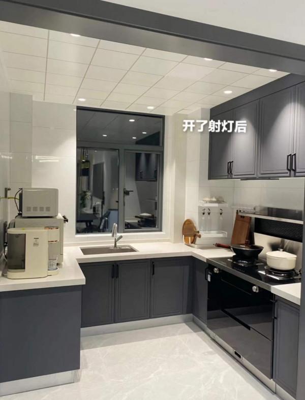 為省錢,女主選擇了親戚眼裡的“窮裝風”,實用性反而只增不減 為省錢,女主選擇了親戚眼裡的“窮裝風”,實用性反而只增不減