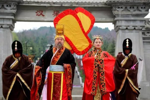 陝西古寺發現明朝墓葬,墓主被掛空中,背後原因到底為何? 陝西古寺發現明朝墓葬,墓主被掛空中,背後原因到底為何?