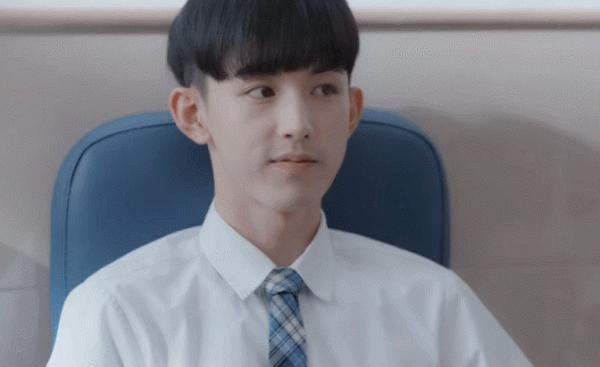 《少年派2》正式開機!張嘉譯閆妮現身,上大學的林妙妙更漂亮了 《少年派2》正式開機!張嘉譯閆妮現身,上大學的林妙妙更漂亮了