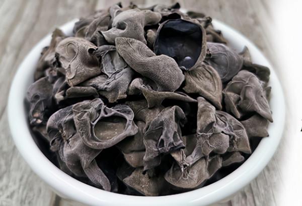 冬至到,別忘吃這“2黑3白”,補充營養少上火,順利度過寒冬 冬至到,別忘吃這“2黑3白”,補充營養少上火,順利度過寒冬