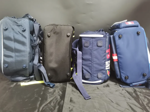 中檔兒童護脊書包測評：200元以下未發現護脊有效的