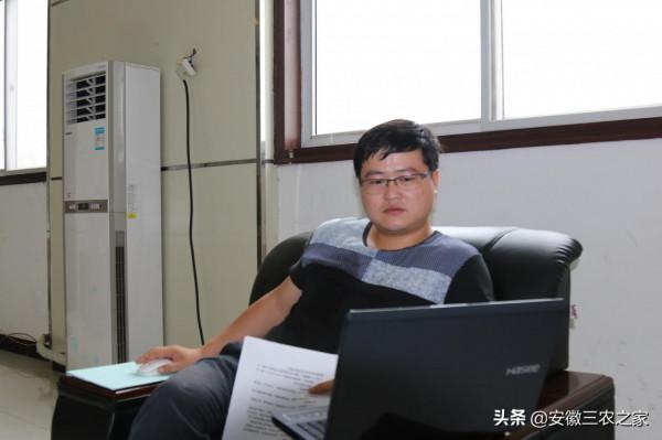 大學生利用30只羊創業，現在身價已1000萬，12年裡他究竟做了什麼