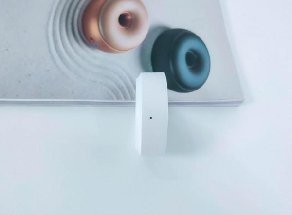 室內太陽能,蜂零Beezo智慧溫溼度計圖賞:永久續航 室內太陽能,蜂零Beezo智慧溫溼度計圖賞:永久續航