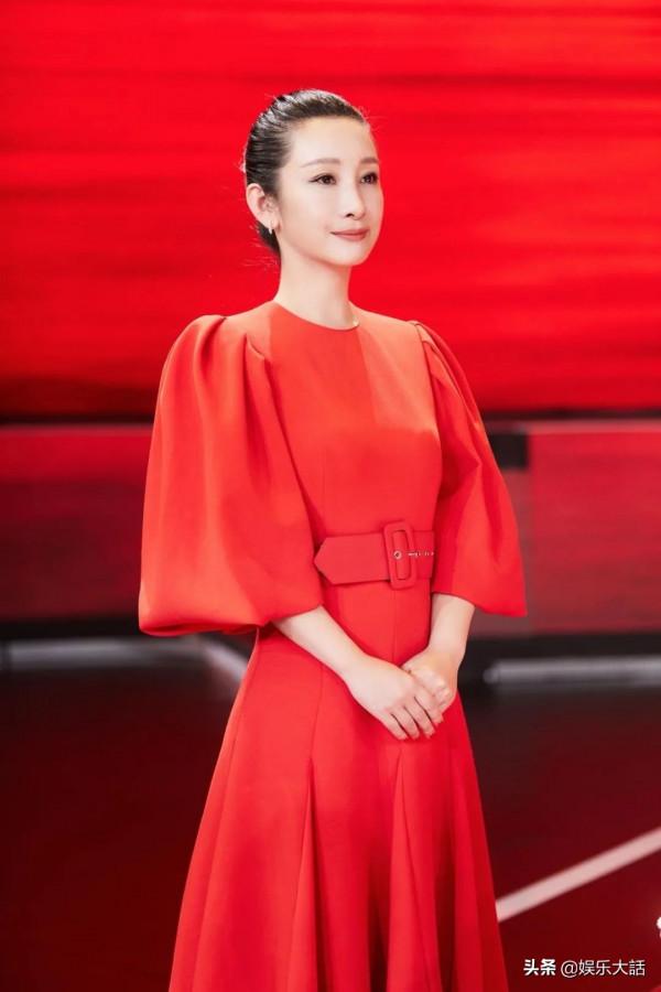 年輕時顯老,年紀大了卻越看越美,這5位女星,贏在了人生下半場 年輕時顯老,年紀大了卻越看越美,這5位女星,贏在了人生下半場