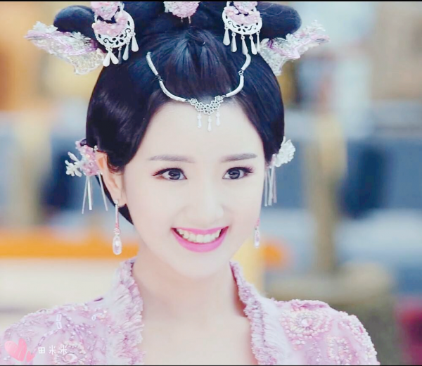 這7部劇裡,當網紅臉美人,遇到一群古典美人,差距就出來了 這7部劇裡,當網紅臉美人,遇到一群古典美人,差距就出來了