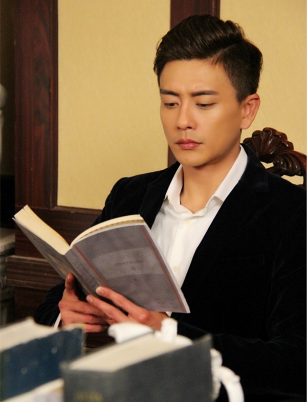 林峰黃宗澤在港被比多年難分伯仲,可在內地誰的人氣更高發展更好 林峰黃宗澤在港被比多年難分伯仲,可在內地誰的人氣更高發展更好