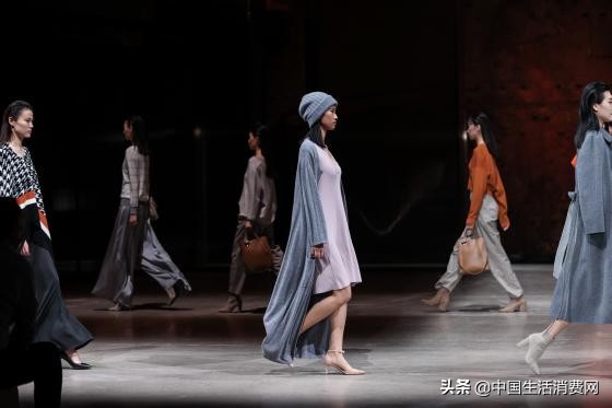 北京時裝週:時尚的多角度詮釋 北京時裝週:時尚的多角度詮釋