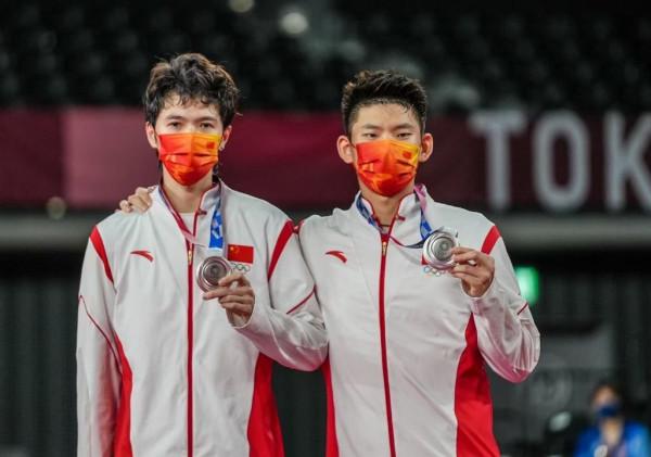 奧運會亞軍李俊慧宣佈退役：發文透露因傷病無法正常訓練