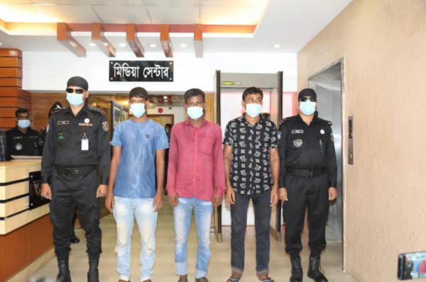 得知女兒被賣，外國母親主動把自己賣給人販，踏上尋找女兒的路程