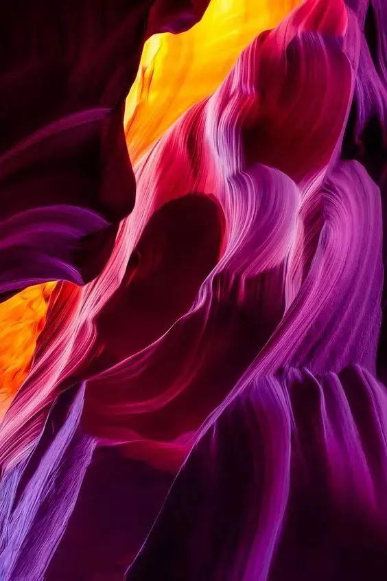 分享：醉美的羚羊峽谷，你見過嗎？大自然的恩賜，奇幻美景