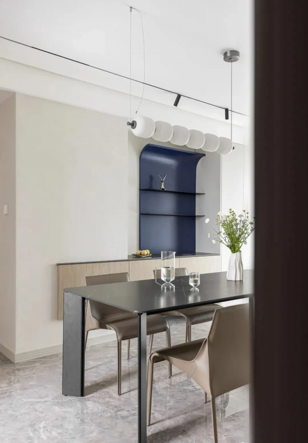 改造90㎡精裝房，客餐廳一體、雙衛生間、衣帽間…拒絕千篇一律