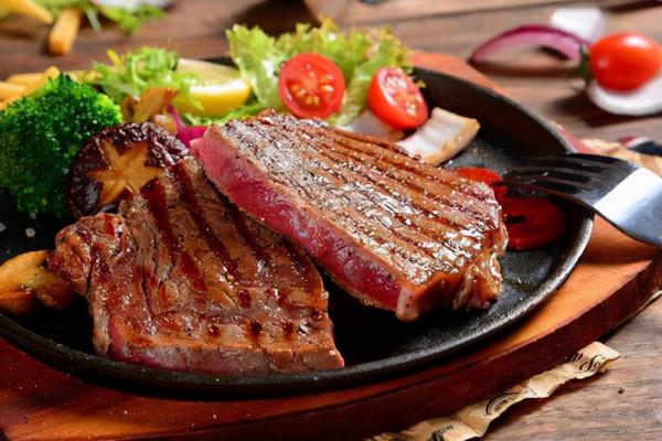 研究證實:吃肉的人更加聰明,長期吃素損害智力 研究證實:吃肉的人更加聰明,長期吃素損害智力