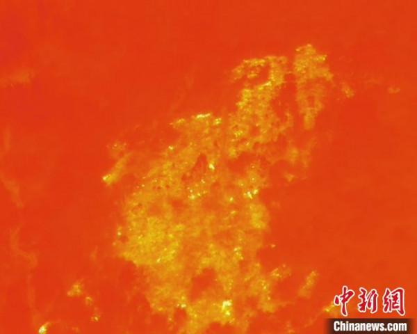 緊急馳援滅山火——南部戰區空軍某部處置突發火情側記 緊急馳援滅山火——南部戰區空軍某部處置突發火情側記