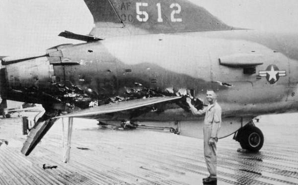 面對&OpenCurlyDoubleQuote;薩姆2&rdquo;防空導彈，美軍首款干擾吊艙，在越戰中表現如何？