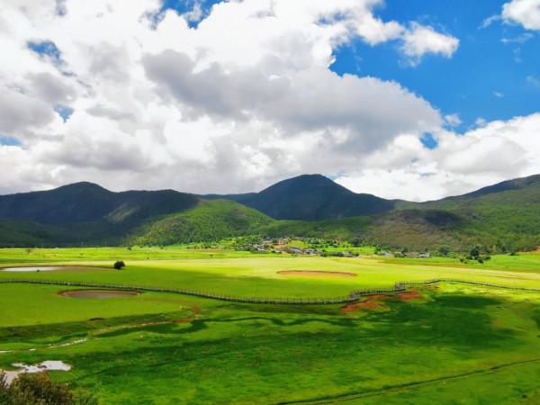 麗江小眾秘境指南|為你探路!夏日九子海美如仙境 麗江小眾秘境指南|為你探路!夏日九子海美如仙境