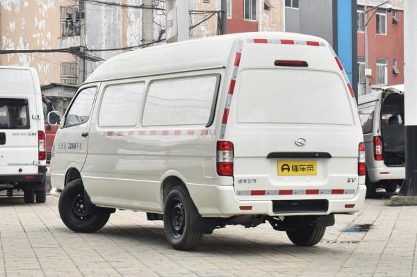 新車 | 售價14.97萬元起，不燒油“金盃”，廈門金龍龍耀8上市