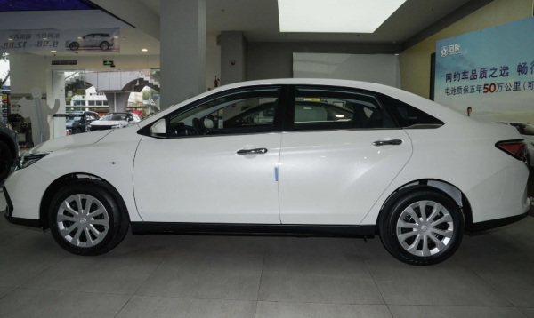 續航不是唯一亮點，詳細圖解啟辰D60EV換電版