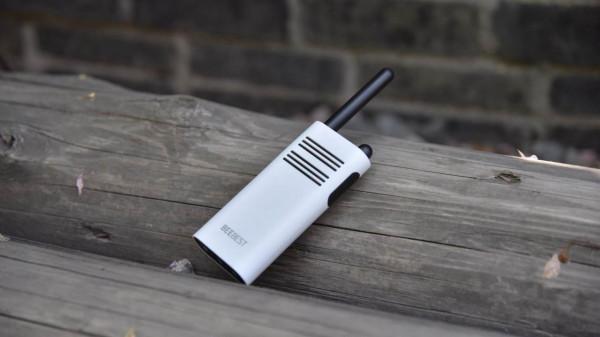 最遠6公里通話,最高5W功率,極蜂小語對講機A208有點強 最遠6公里通話,最高5W功率,極蜂小語對講機A208有點強