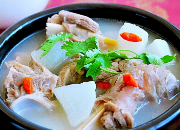 天冷後多吃燉菜，教你3道熱菜的家常做法，驅寒暖胃，營養又解饞