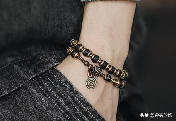 中年男人提升氣質用好7件飾品：顯時尚又顯Man