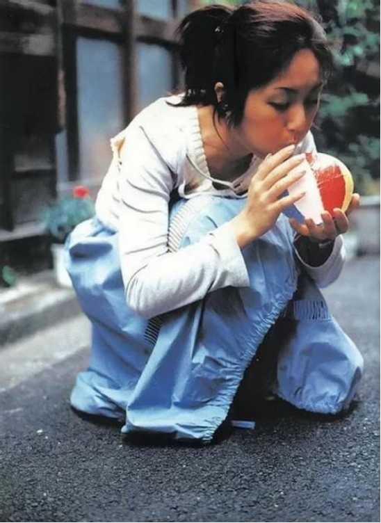 楊千嬅肯定是幸福的：陳奕迅有意，鄭太子有情，得丁先生情意