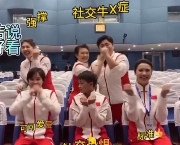 14歲全紅嬋終於登上央視晚會!穿運動裝站舞臺C位亮相,膽子真大 14歲全紅嬋終於登上央視晚會!穿運動裝站舞臺C位亮相,膽子真大