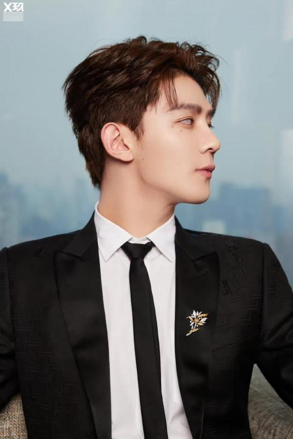 鳳凰網時尚之選：陳數、許佳琪、李若彤、尼坤、袁冰妍、INTO1