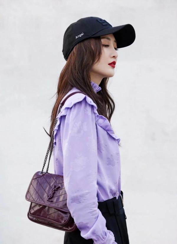 有喜歡王鷗的嗎？這麼看確實和楊冪有的一拼