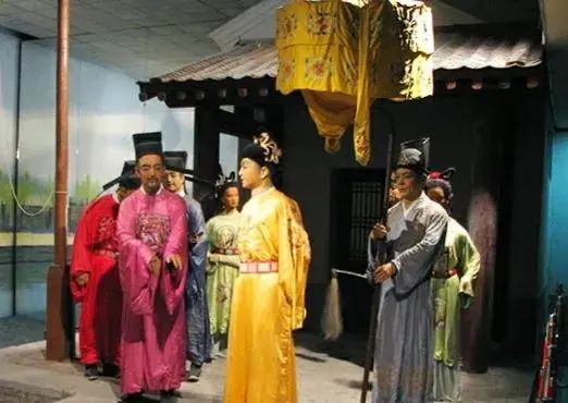 中國明朝被凌遲的太監劉瑾是有多慘，為何會被處以凌遲？