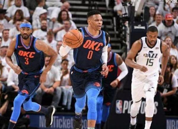 三雙擋不住！盤點NBA十大神級“四雙”表演：前四名實至名歸